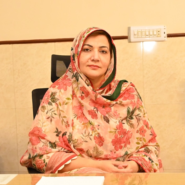 Dr. MUSARAT
